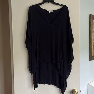 Navy Asymmetrical top by Karen Kane. Size M.